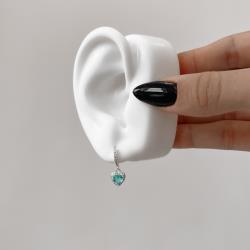 Argola click cravejada 11mm pingente zircônia coração acqua