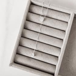 Gravatinha zircônias oval e gota 40+5cm