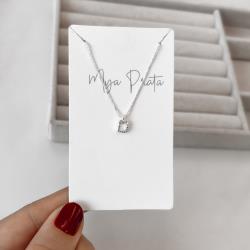 Colar pingente letra D cravejada 6mm 40cm