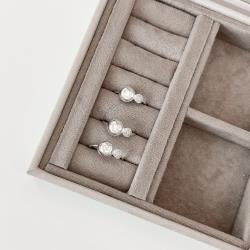 Anel 2 bolas lisa e cravejada