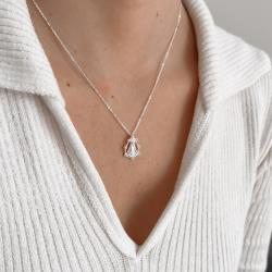 Colar medalha Nsa. Sra. Aparecida vazada cravejada 19mm corrente cadeadinho 45cm