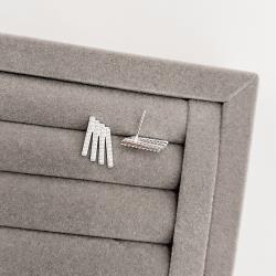 Brinco 4 palitos cravejados 17mm