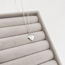 Colar pingente coração liso 12mm 40cm