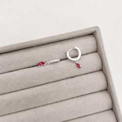 Argola click cravejada 11mm pingente zircônia oval cereja