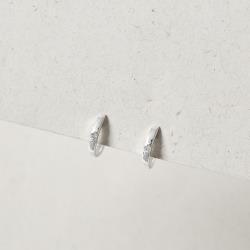 Argola click detalhe zircônia 10mm 