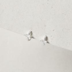 Argola click zircônia retangular com cravejado 11mm