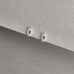 Brinco zircônia navete cristal com cravejado 9mm