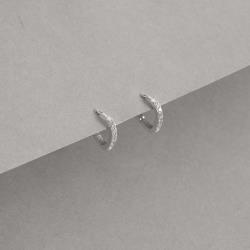 Argola click gota 12mm cravejada