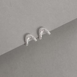 Brinco curva toda cravejada 15mm