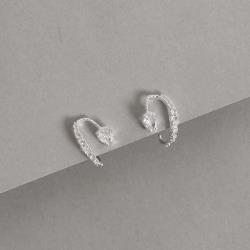 Brinco zircônia gota com ear hook cravejado 19mm