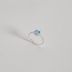 Anel meia aliança com zircônia coração azul