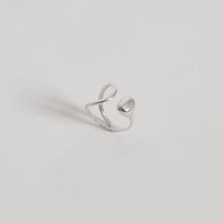 Anel largo oval e elo vazado regulável P