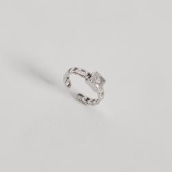 Anel aberto corrente com zircônia quadrada