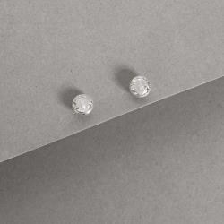 Brinco zircônia redonda cristal embutida 5mm