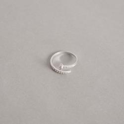 Anel prego cravejado regulável G