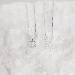 Escapulário medalhas trançadas cruz e Espírito Santo com zircônia v15 60cm