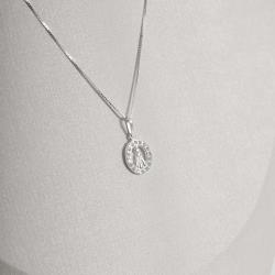 Colar pingente medalha Nsa. Sra. Aparecida vazada cravejada 12mm 45cm