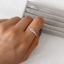 Anel medalha coração e mini zircônia regulável G