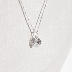 Colar pingente zircônia coração 10mm 45cm