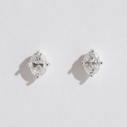 Brinco moissanite oval 8x6mm