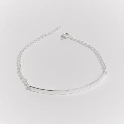 Pulseira entremeio fio rígido achatado corrente grumet