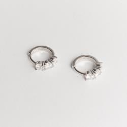 Argola click 12mm cravejada de moissanites 4mm ródio