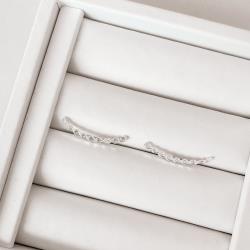 Brinco ear cuff trançado cravejado tarraxa