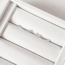 Brinco ear cuff flecha tarraxa