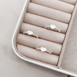 Anel coração escrito fé com cravejado